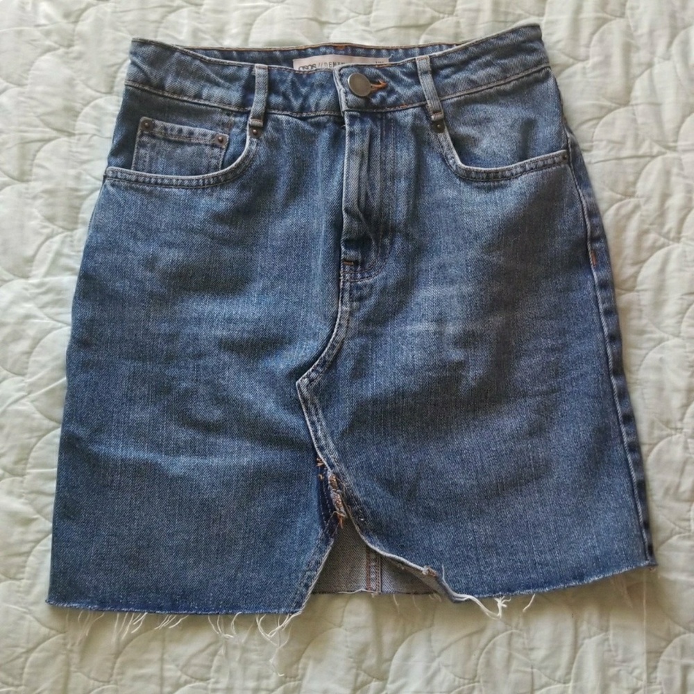 Denim skirt